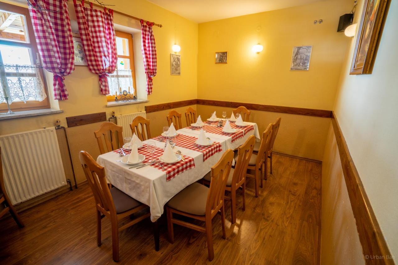 Gostilna Logar Hotel Hotemaze Exterior foto